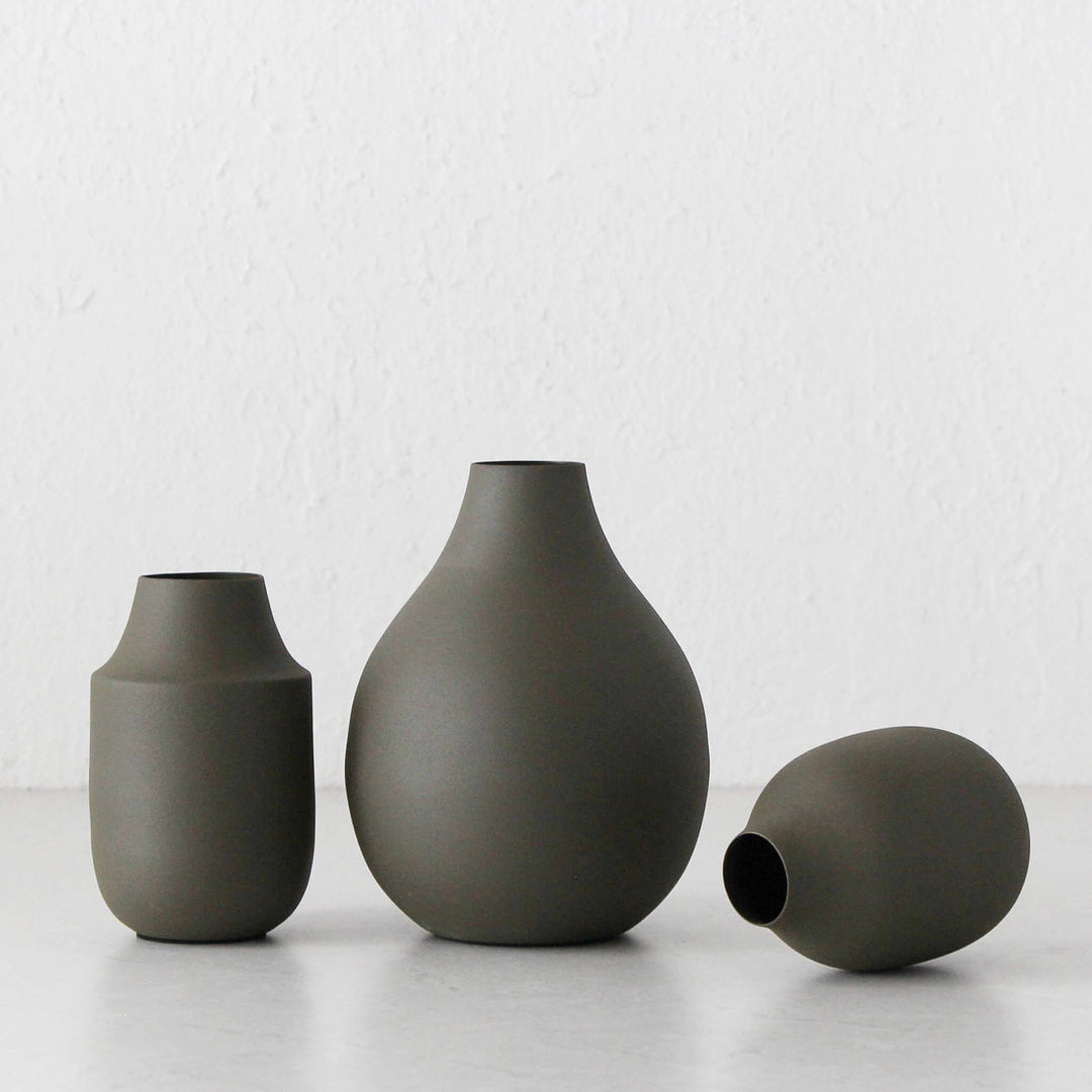 MONA TRIO VASES | OLIVE | SET OF 3