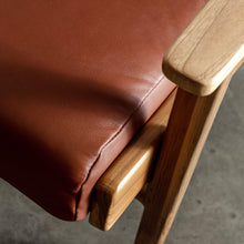 PRE ORDER | MALAND SVEN ARM CHAIR | TAN LEATHER  |  CLOSE UP