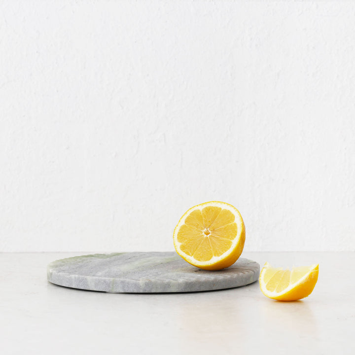 MARA MARBLE ROUND RIBBED TRIVET  |  20CM  |  GREEN MARBLE