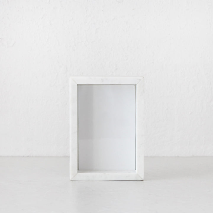 AMPLIO PHOTO FRAME  |  4X6  |  WHITE MARBLE