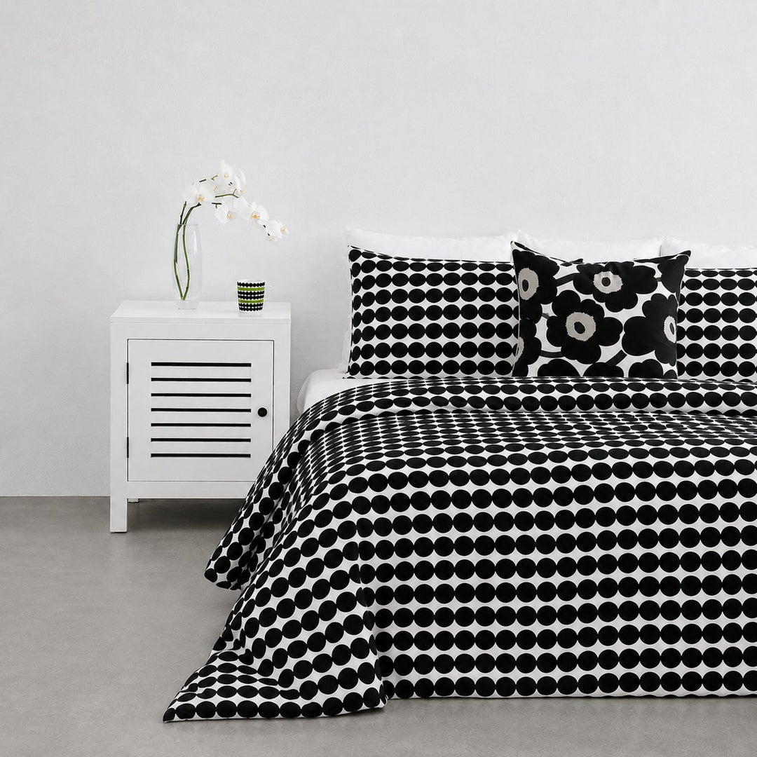 MARIMEKKO BED BUNDLE  |  RASYMATTO DUVET QUILT COVER + 2 PILLOWCASES  |  BLACK + WHITE
