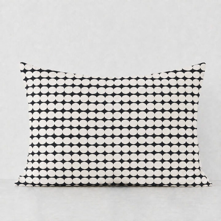 MARIMEKKO ISO RASYMATTO DUVET QUILT COVERS  |  OFF WHITE + CHARCOAL