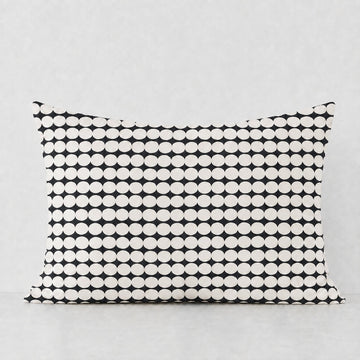 MARIMEKKO  |  ISO RASYMATTO PILLOW CASE  |  50 X 70CM  |  OFF WHITE + CHARCOAL