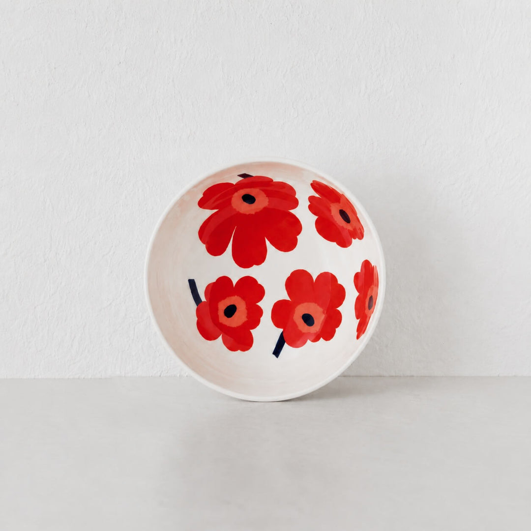 MARIMEKKO  |  OIVA UNIKKO BOWL 1.3L   |  WHITE + RED + BLUE flat