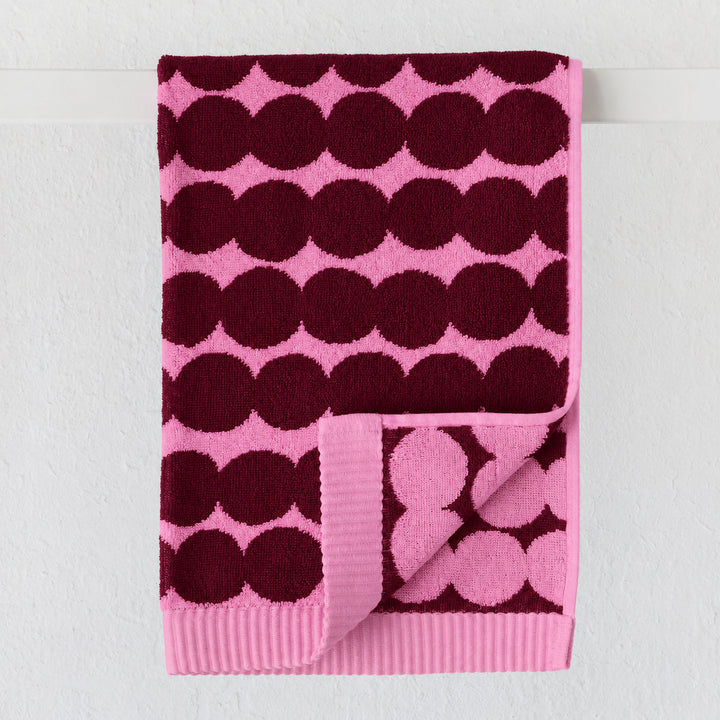 MARIMEKKO RASYMATTO BATH TOWELS  |  WILD ROSE + RED WINE