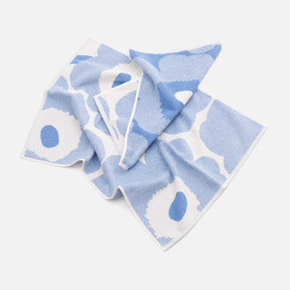 MARIMEKKO  |  UNIKKO BATH TOWEL  |  CREAM + SKY BLUE