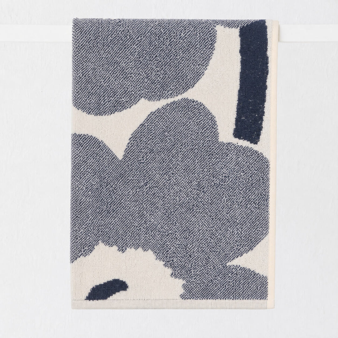 MARIMEKKO UNIKKO BATH TOWELS  |  OFF WHITE + INDIGO DENIM
