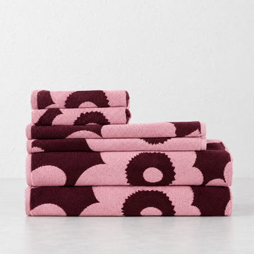 MARIMEKKO UNIKKO BATH TOWEL SETS  |  PLUM + PINK