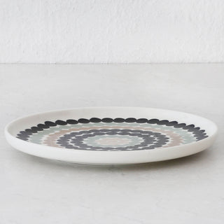 MARIMEKKO  |  OIVA SIIRTOLAPUUTAHRA PLATE 20CM | SAGE + BLACK + BEIGE