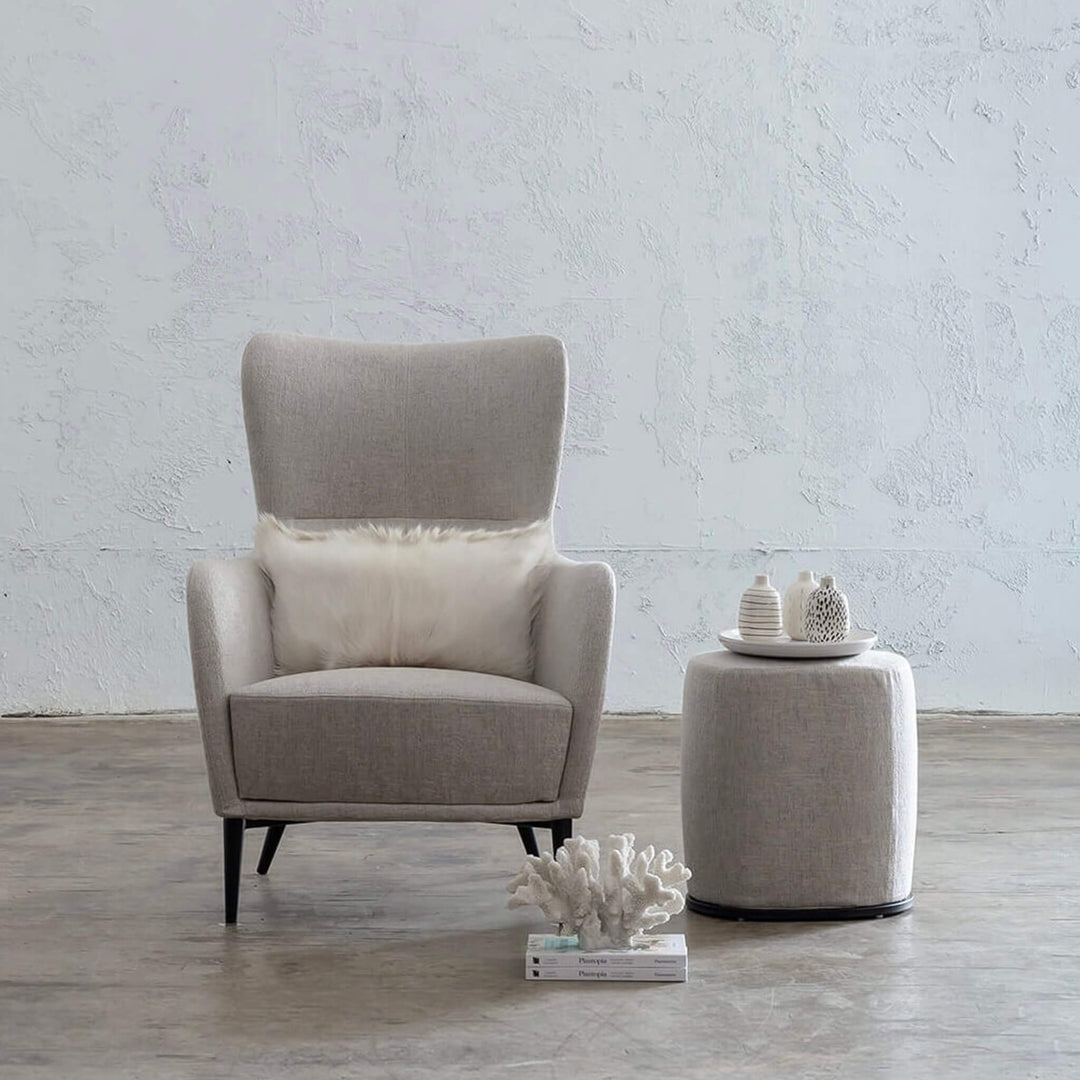 NEIMAN ARMCHAIR | DESERT SAND