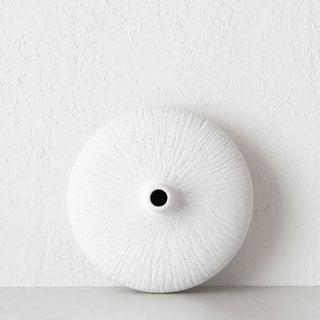 NEVE CERAMIC VASE  |  LARGE  |  NATURAL WHITE CERAMIC | TOP