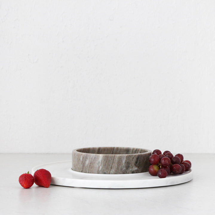 NIDO ROUND DIP GRAZING PLATTER SET  |   WHITE + FAWN MARBLE