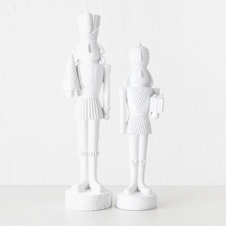 NUTCRACKER WITH TREE + PRESENT TABLE DECORATION BUNDLE X2  |  39 + 46CM  |  WHITE RESIN