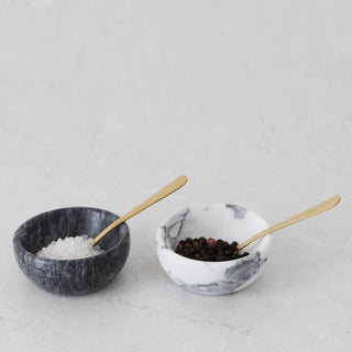 NUVOLO  |  PINCH POT + SPOON SET OF 2  |  ASH GREY + WHITE MARBLE