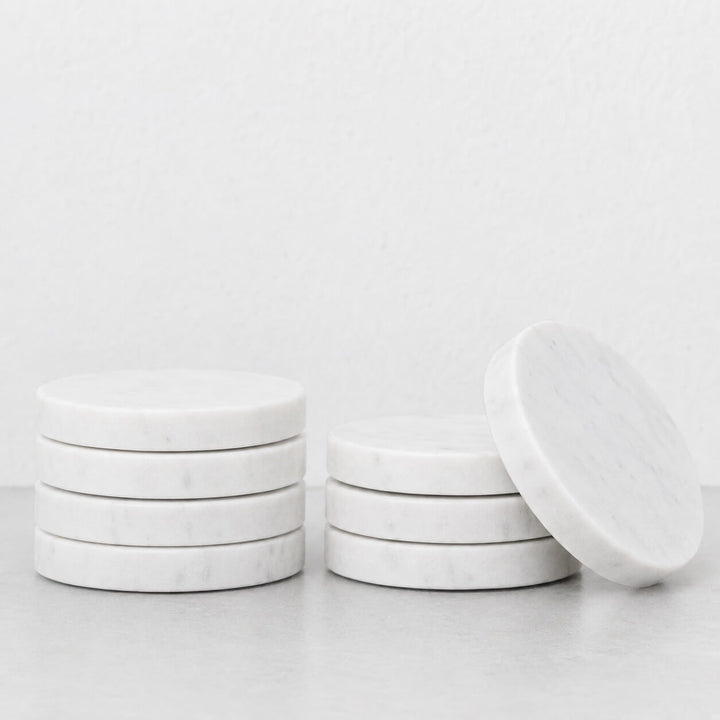 NEO ROUND COASTER  |  SET OF 8  |  WHITE MARBLE