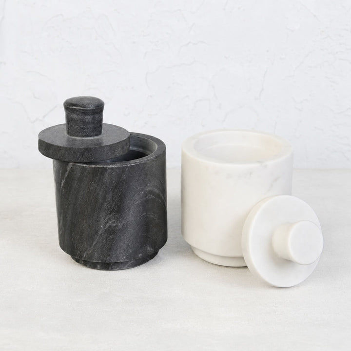 NEO SALT + PEPPER POTS  |  SET OF 2  |  WHITE + GREY MARBLE