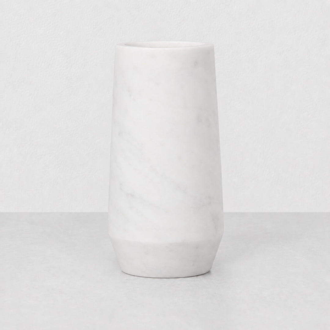 NEO VASE  |  WHITE MARBLE