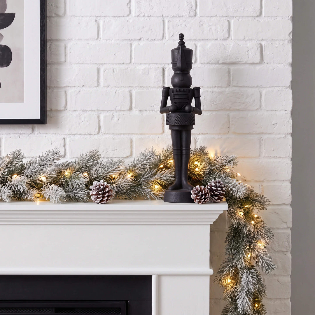NUTCRACKER WITH DRUM TABLE DECORATION  |  47CM  |  BLACK RESIN