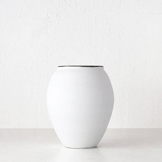 LIVING BY DESIGN EXCLUSIVE  |  OSTROV CERAMIC VASE  |  LARGE  |  NATURAL WHITE CERAMIC + CHARCOAL RIM
