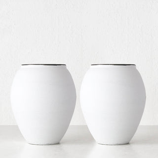 LIVING BY DESIGN EXCLUSIVE  |  OSTROV CERAMIC VASE BUNDLE X2  |  LARGE  |  NATURAL WHITE CERAMIC + CHARCOAL RIM