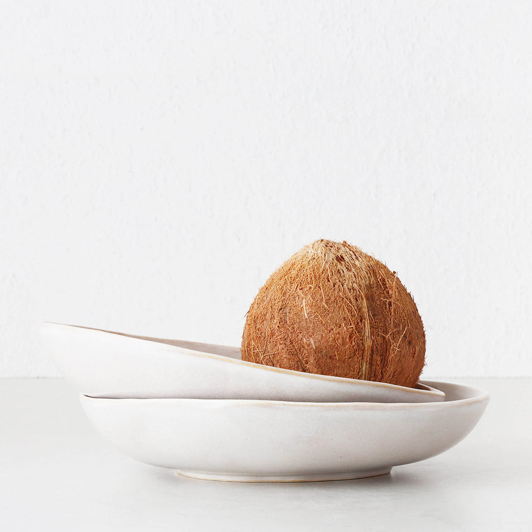OTTAWA STONEWARE SHALLOW SERVING BOWL BUNDLE X2 |  28CM  |  OFF WHITE