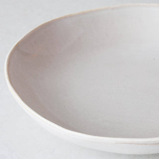 OTTAWA STONEWARE SHALLOW SERVING BOWL  |  28CM  |  OFF WHITE