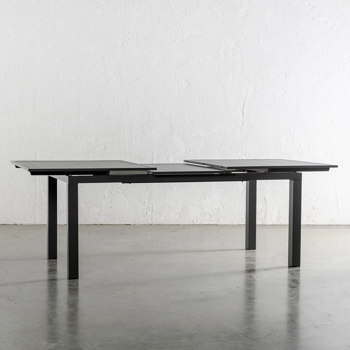 PALOMA MODERNA EXTENSION DINING TABLE   |  ANTHRACITE ALUMINIUM  |  EXTENDING