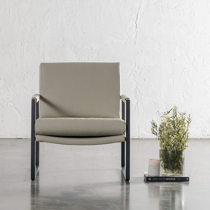 PAMINA VEGAN LEATHER ARMCHAIR  |  STONEYGROUND