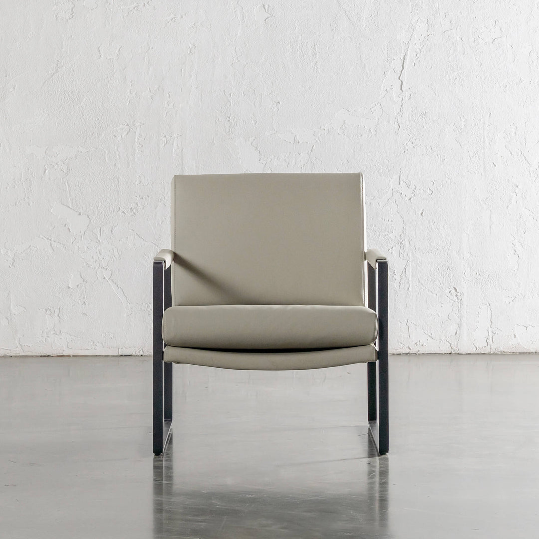 PAMINA VEGAN LEATHER ARMCHAIR  |  STONEYGROUND