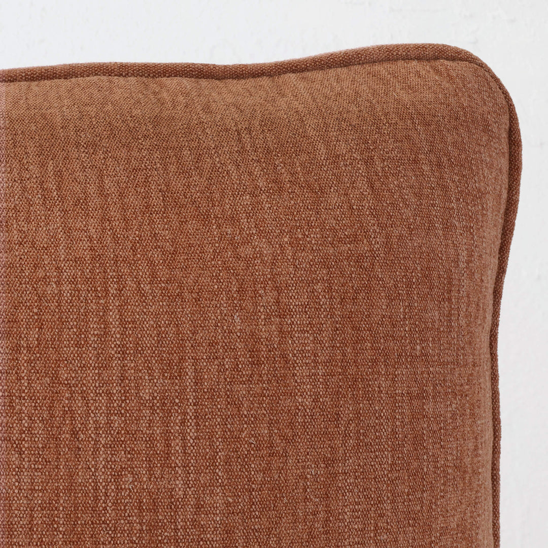 PANTANO LINEN WEAVE CUSHION  |  FIRED EARTH TERRA  |  CLOSEUP