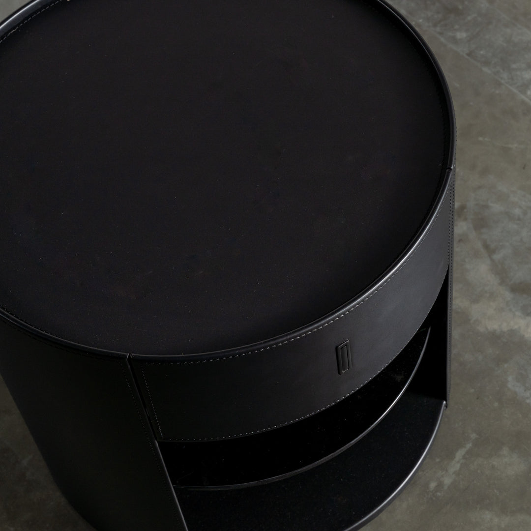 PANZANO ROUND BEDSIDE WITH DRAWER  |  BLACK NOIR LEATHER