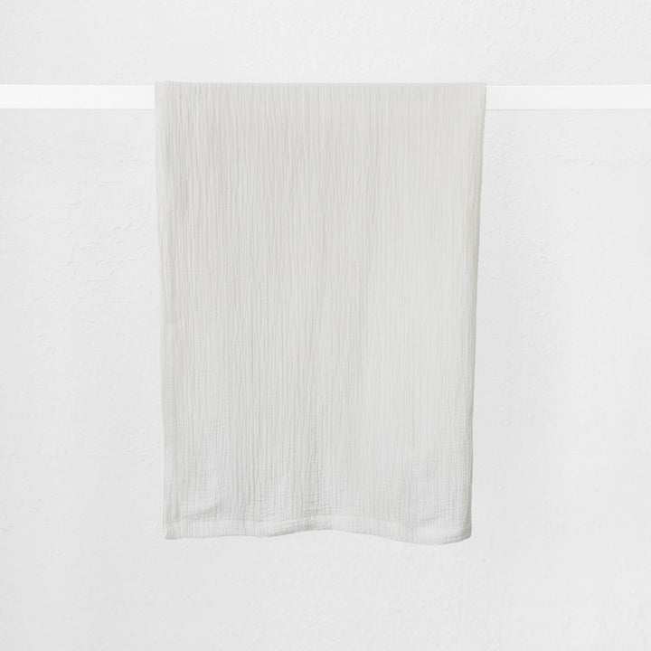 PARC RAPHAEL WAFFLE WEAVE LINEN THROW  |  170X130CM  |  WHITE WEAVE