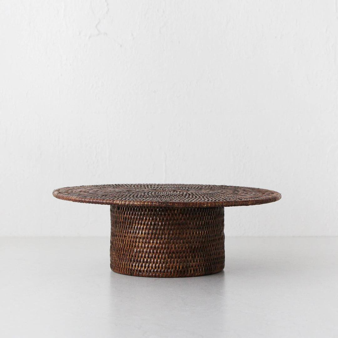 PAUME RATTAN FOOTED PLATE  |  ANTIQUE BROWN RATTAN | X LARGE