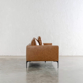 PILOTI 3 SEATER SOFA  |  DAKOTA SADDLE TAN