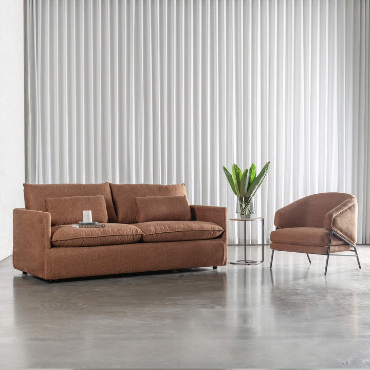 PILOTI ESSEN ARMCHAIR  |  BURNT UMBER RUST