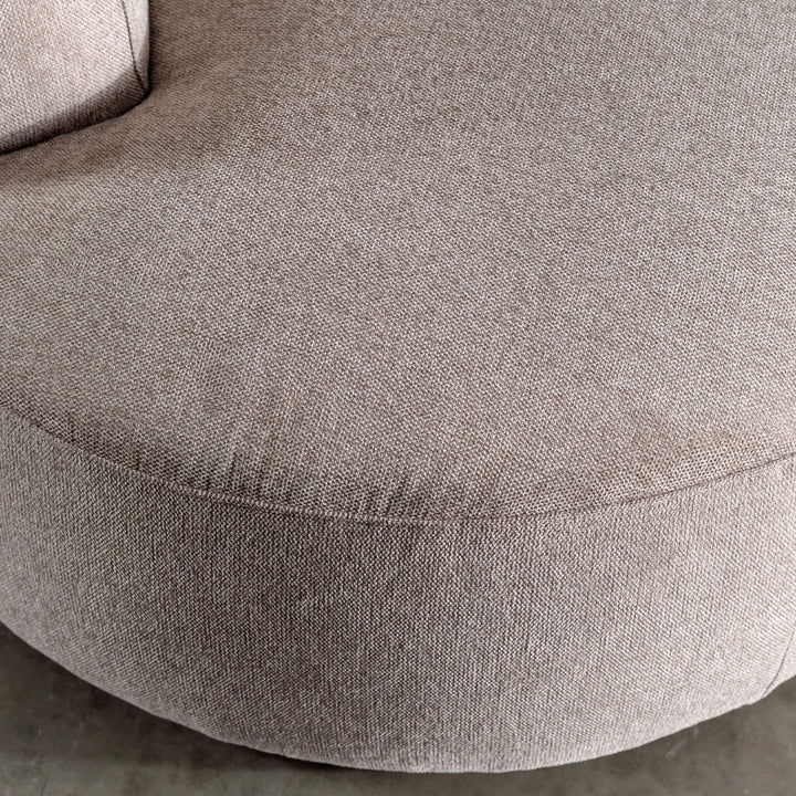 PILOTI WENDORF DAYBED SOFA  |  BEDARRA SAND