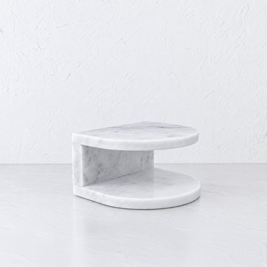 PISANI ARCH NAPKIN HOLDER  |  WHITE MARBLE