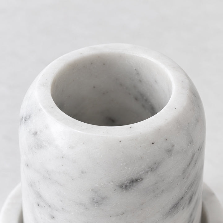 PISANI ROUND BUTTER DISH  |  GLASS CLOCHE + WHITE MARBLE