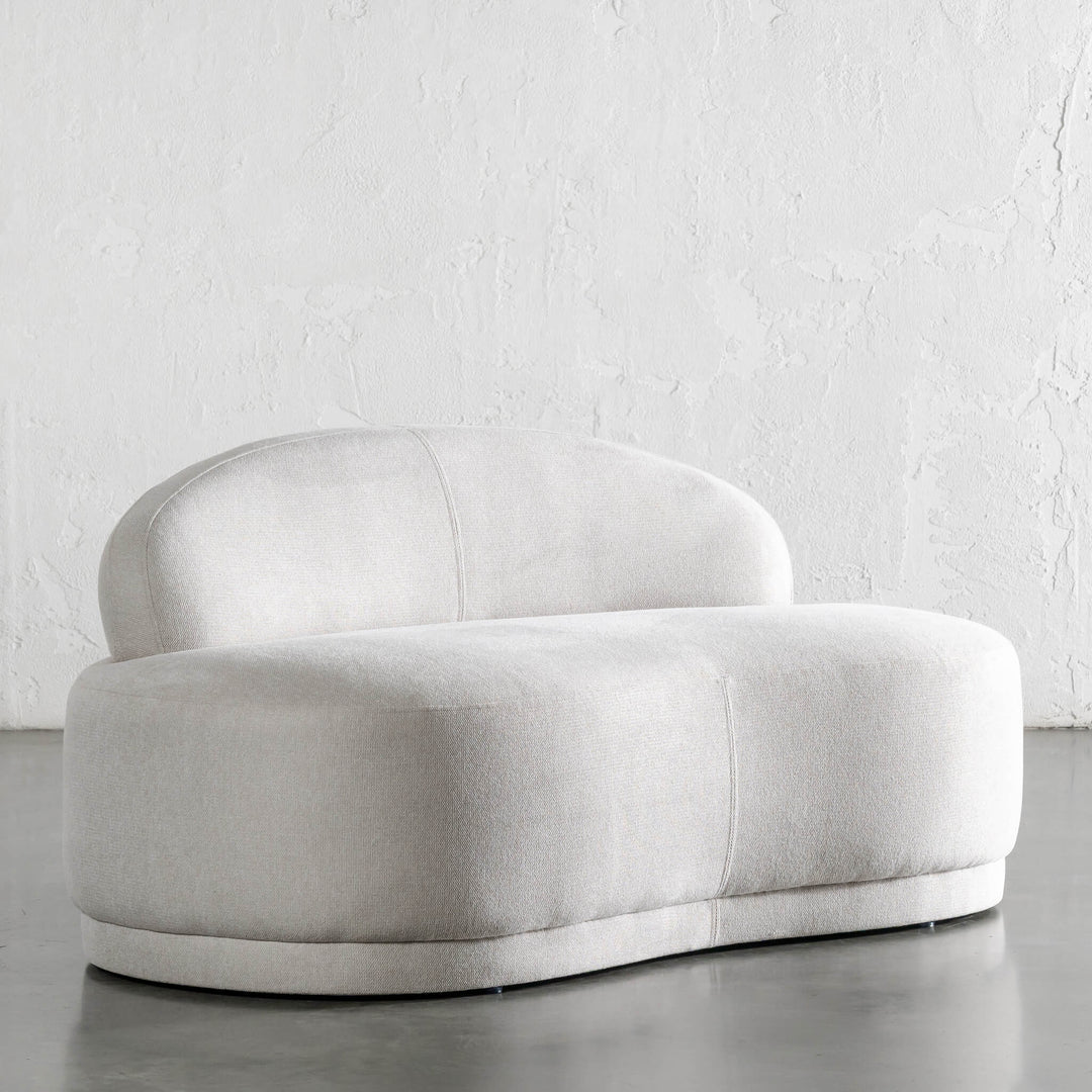 Pontoux Curved Daybed  |  Canyon Sand Haze