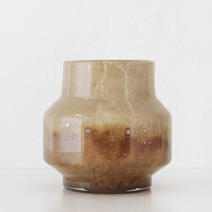 PRALI VASE  |  MED 22CM  |  BURNT AMBER GLASS