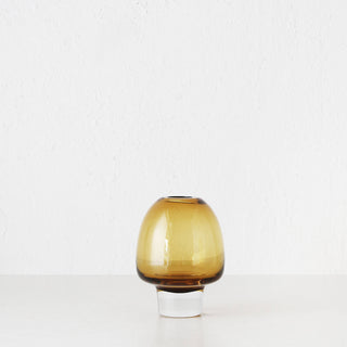 LIVING BY DESIGN EXCLUSIVE  |  PRELLI HAND BLOWN GLASS VASE |MEDIUM  |  AMBER GLASS