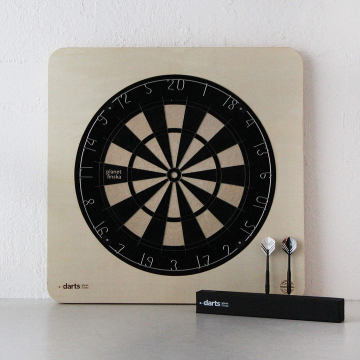 PREMIUM DARTS SET  |  PLANET FINSKA