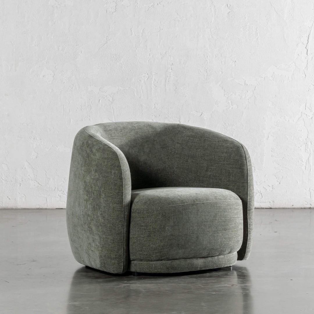 PURBECK CURVED ARMCHAIR   |  BAYSWATER GREEN
