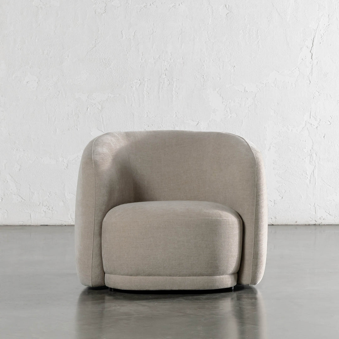 PURBECK CURVED ARMCHAIR   |  WARM SORRENTO SAND