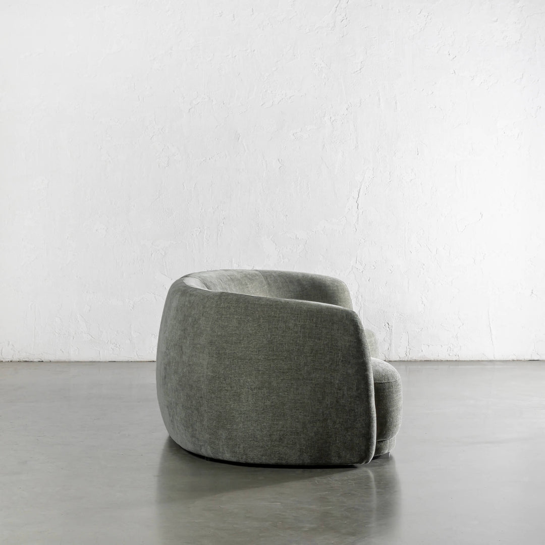 PURBECK CURVED SOFA  |  BAYSWATER GREEN