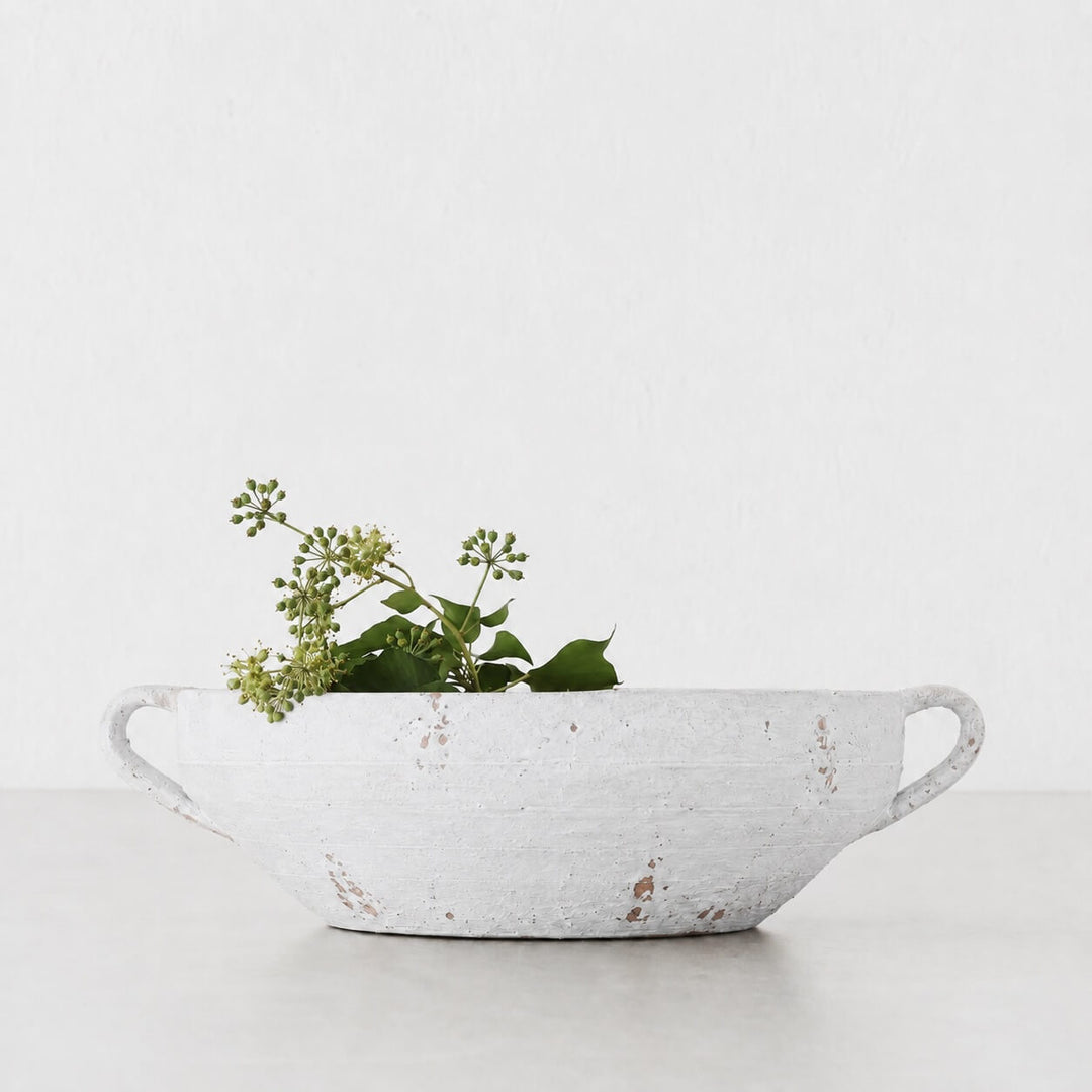 PAGLIONE BOWL  |  38CM  |  WHITE TERRRACOTTA
