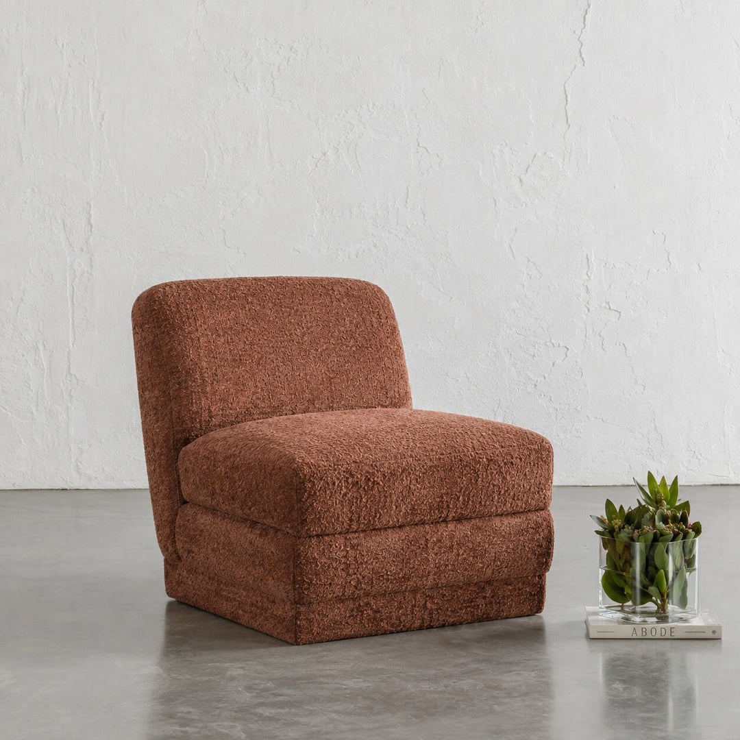 PALMERA ARMCHAIR  |  CARMEN RUST BOUCLE