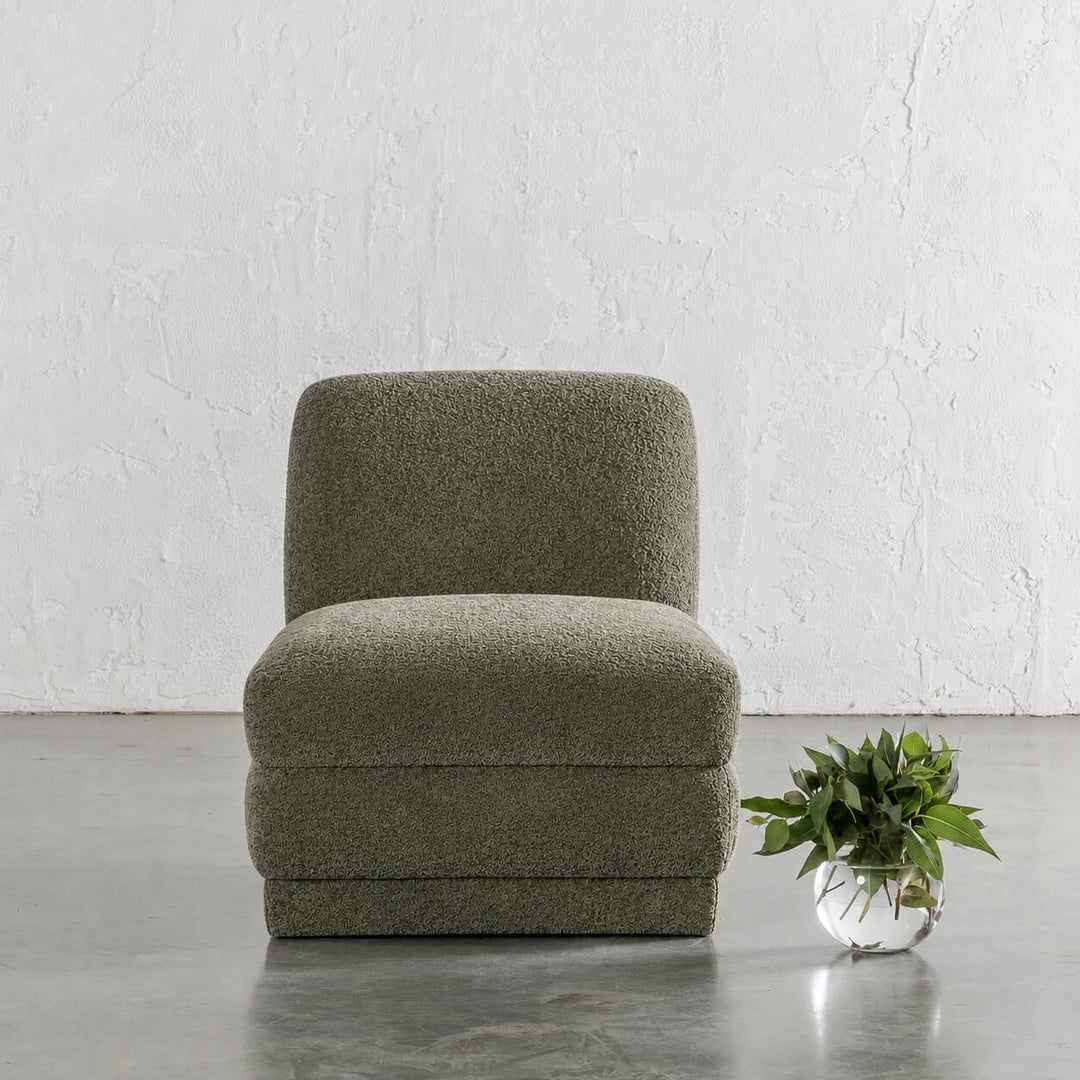 PALMERA ARMCHAIR  |  MANGROVE LEAF BOUCLE