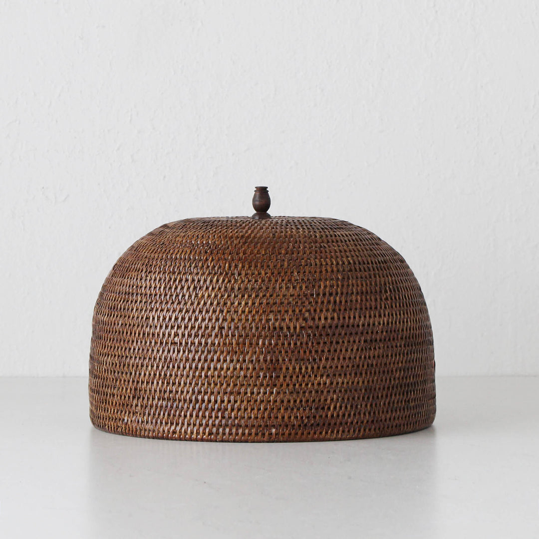PAUME RATTAN FOOD COVER  |  ANTIQUE BROWN