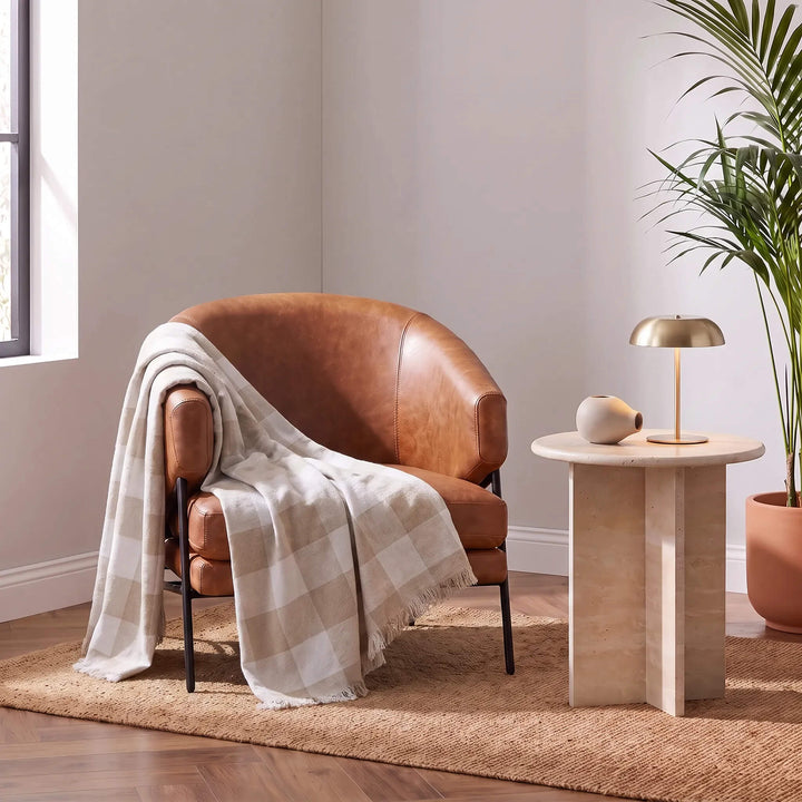 Piloti-Essen-Armchair-Dakota-Saddle-Tan-Scene_cg